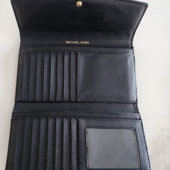Michael Kors Black Karla Trifold wallet. NWOT. Gorgeous! - Picture 2 of 7